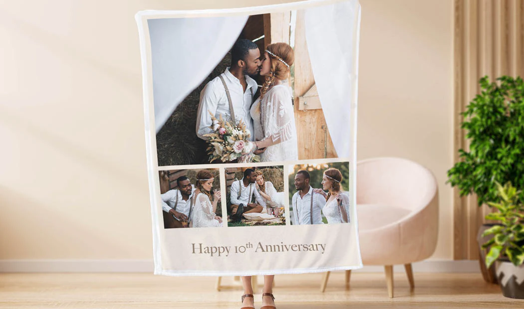 |Personalised fleece blanket on sofa|||||||||
